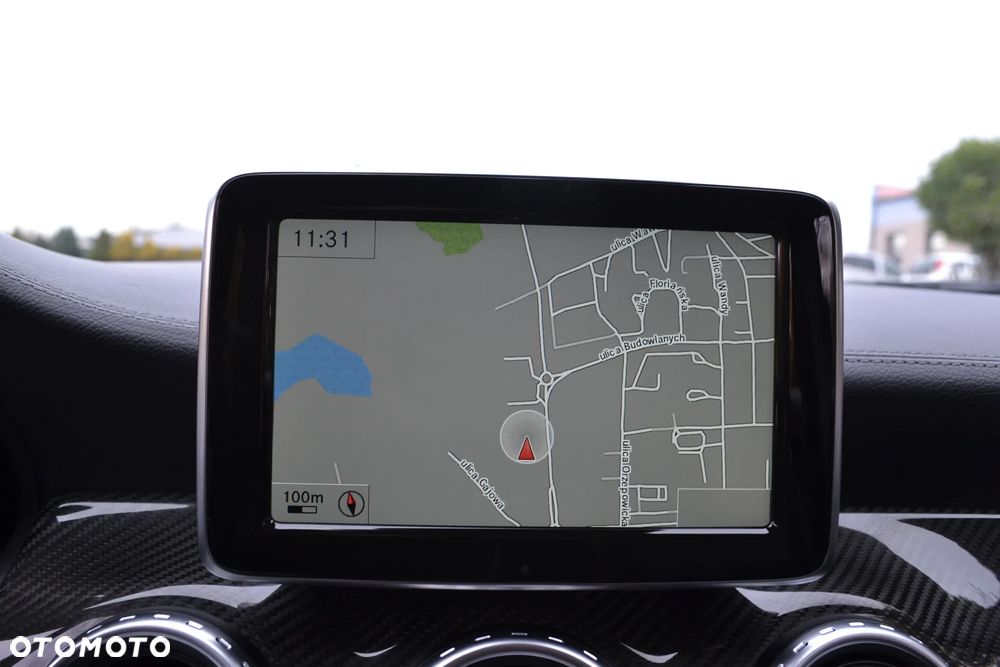 Mercedes-Benz GLA AMG 45 4-Matic - 21