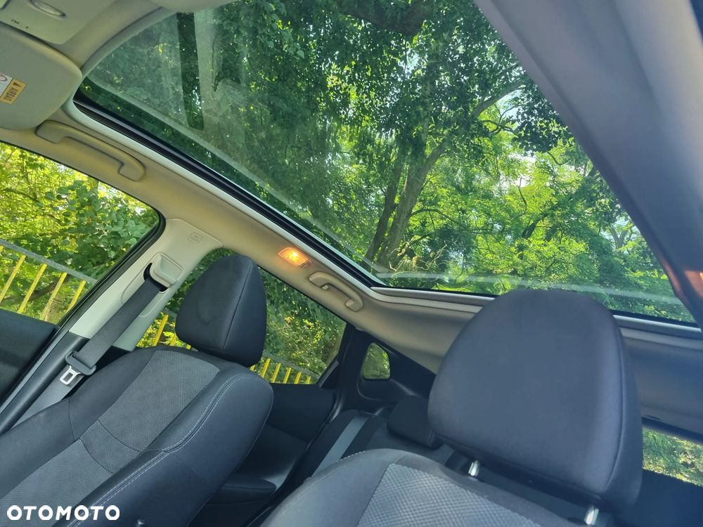 Nissan Qashqai 1.6 DIG-T N-Connecta - 11