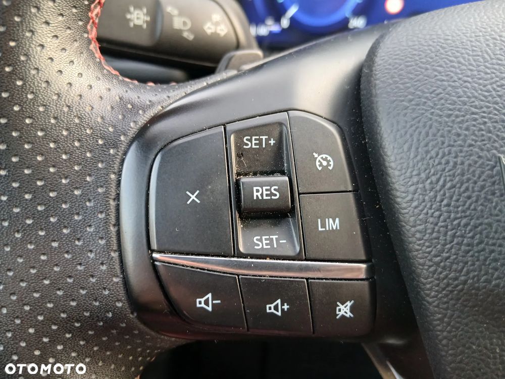 Ford Kuga 1.5 EcoBlue FWD ST-Line X - 18