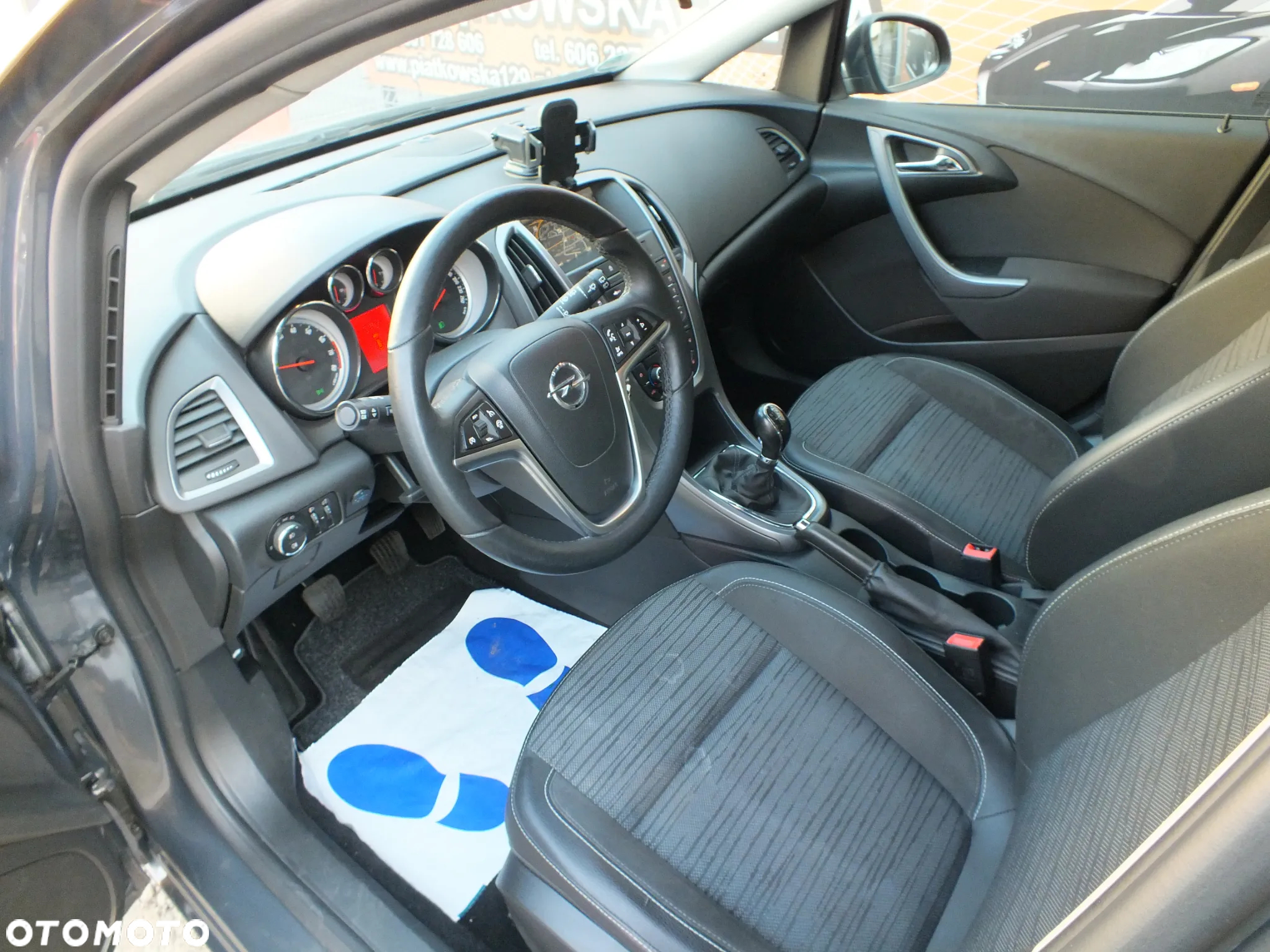 Opel Astra - 10