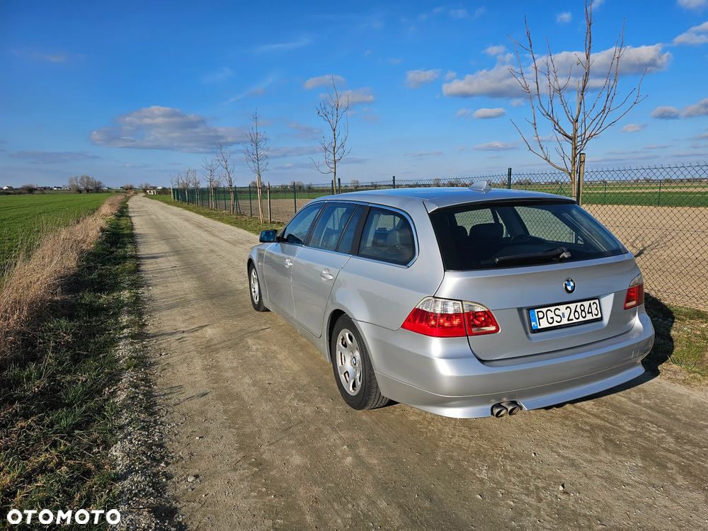 BMW Seria 5 525d - 3