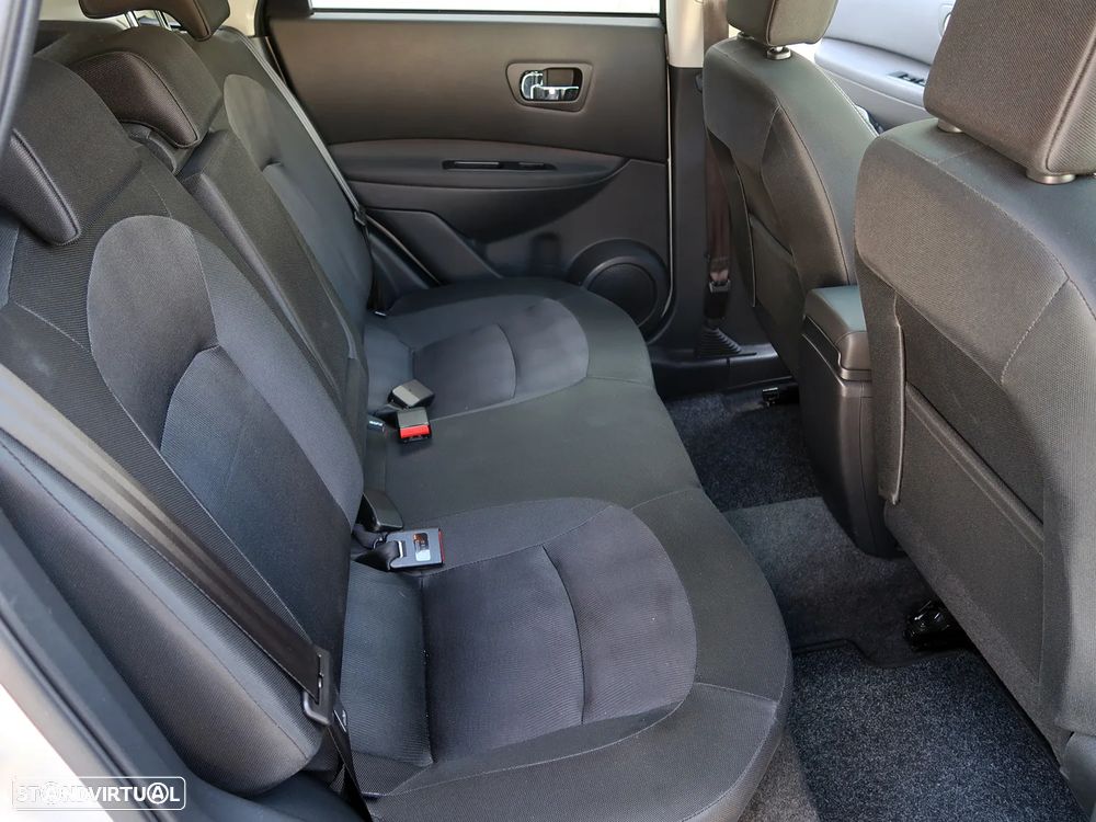 Nissan Qashqai 1.6 dCi Tekna Premium 17 360 S&S - 18