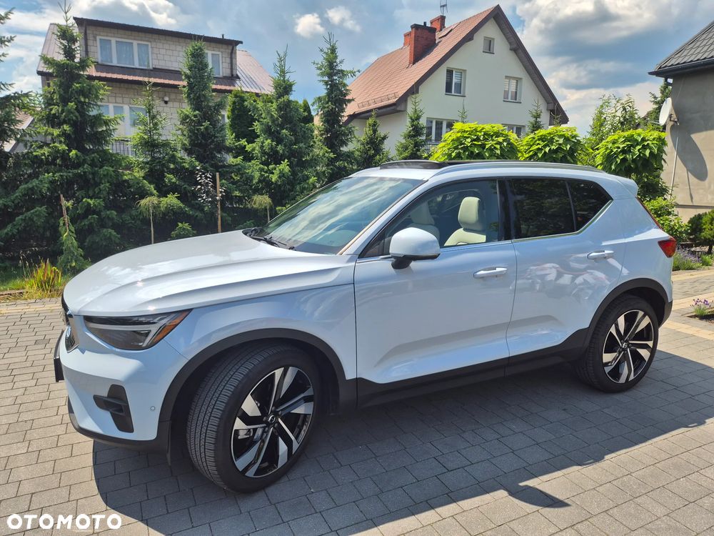 Volvo XC 40 B5 AWD Ultimate Bright - 36