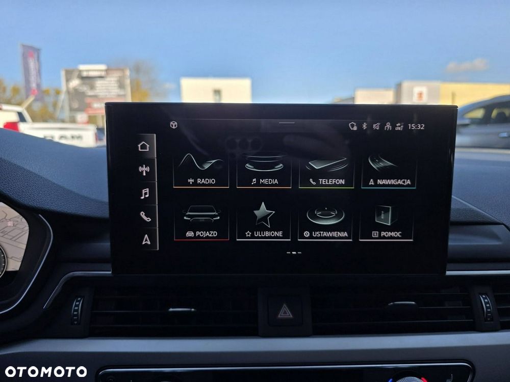 Audi A4 Limousine - 21