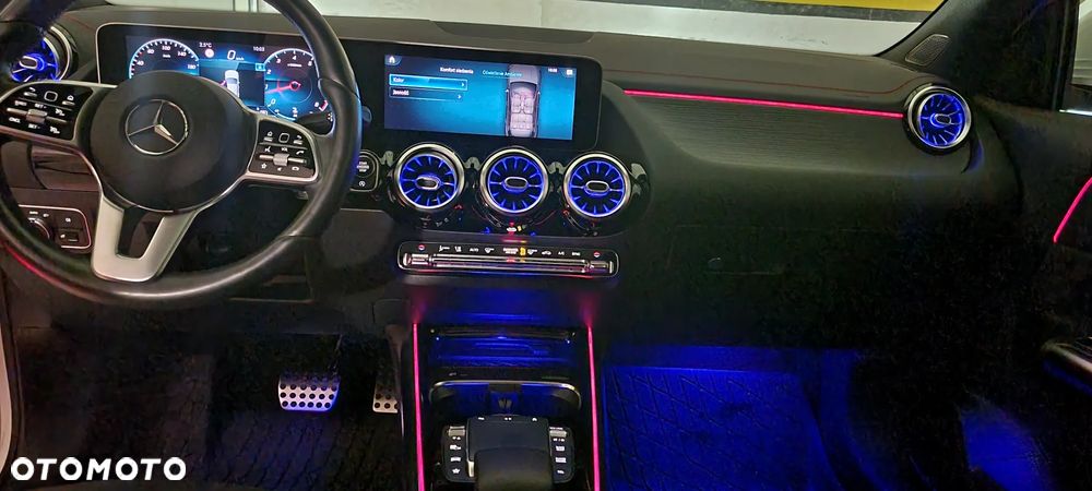 Mercedes-Benz GLA 250 4Matic 8G-DCT AMG Line Advanced Plus - 34