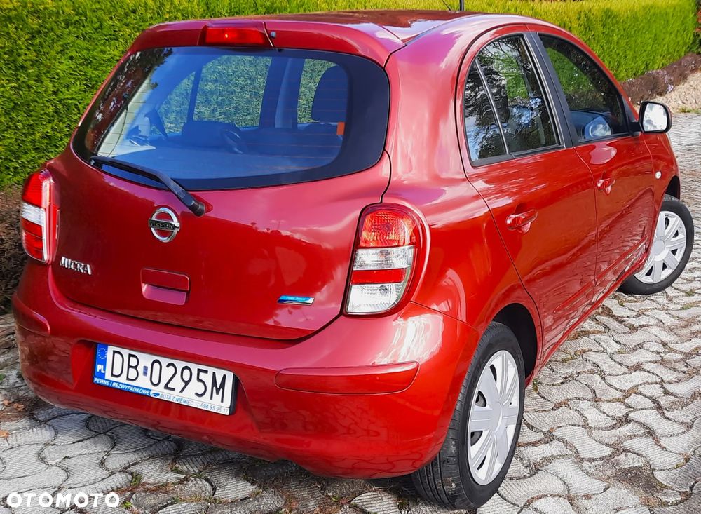 Nissan Micra 1.2 Bild der Frau - 3