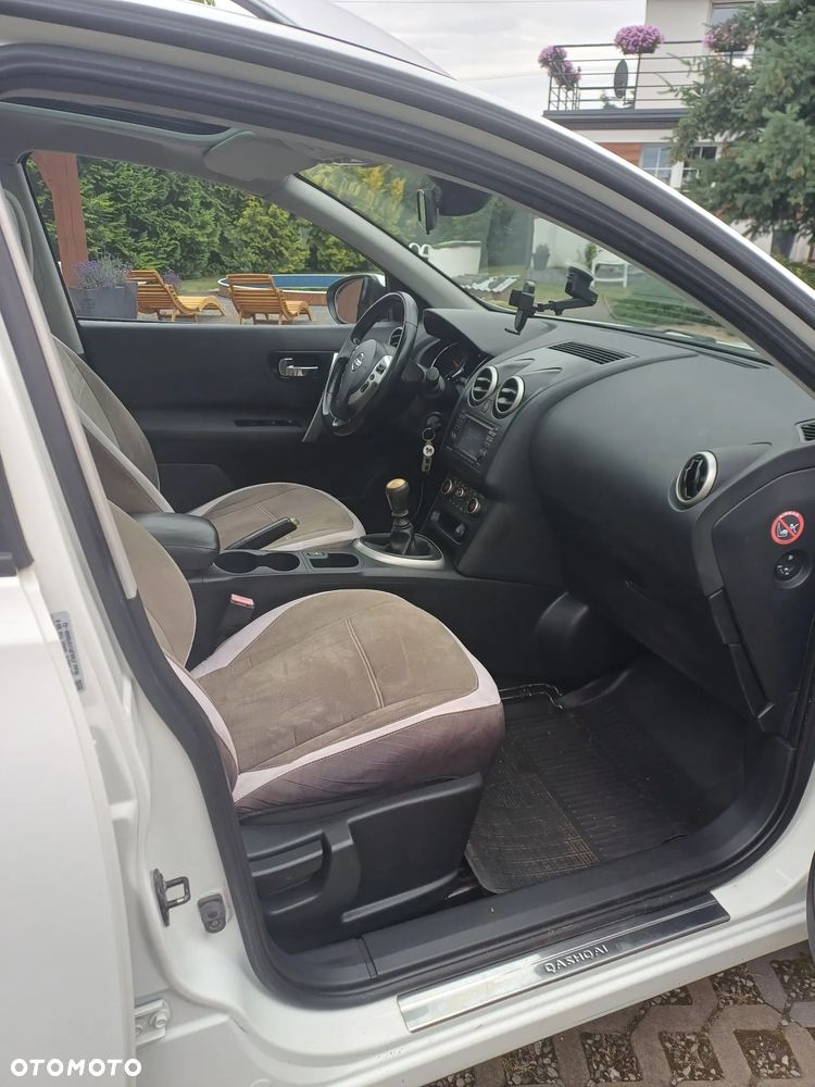 Nissan Qashqai+2 - 3