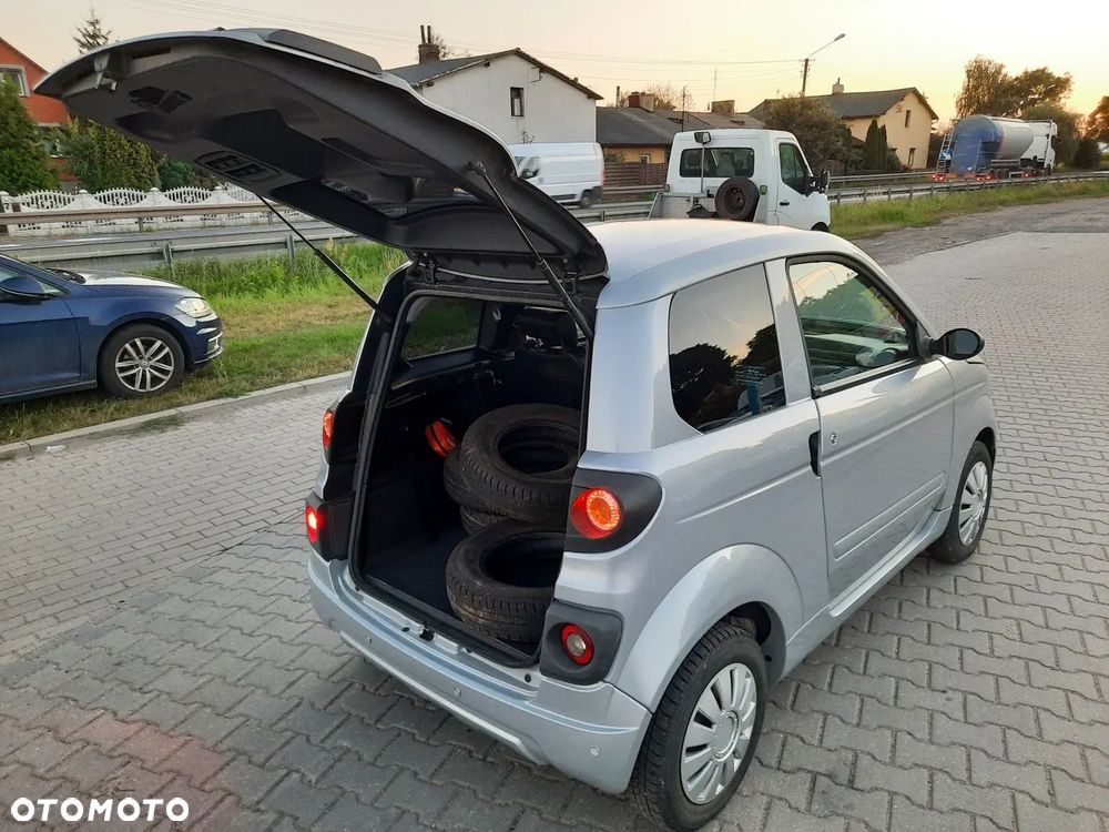 Microcar M.GO - 8