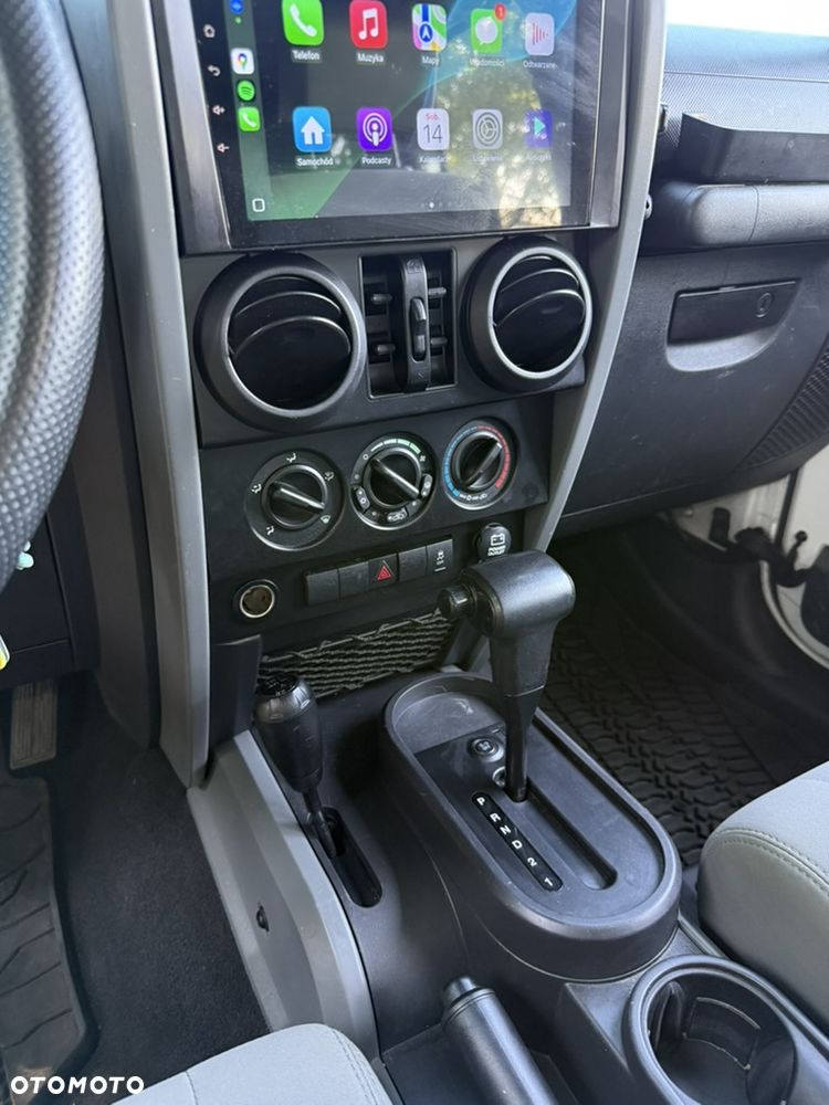 Jeep Wrangler - 18