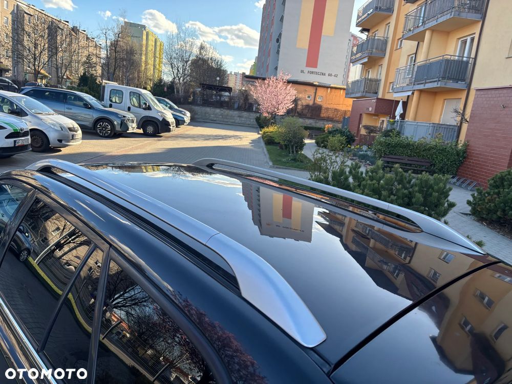 Toyota Avensis 1.8 VVT-i Executive - 32