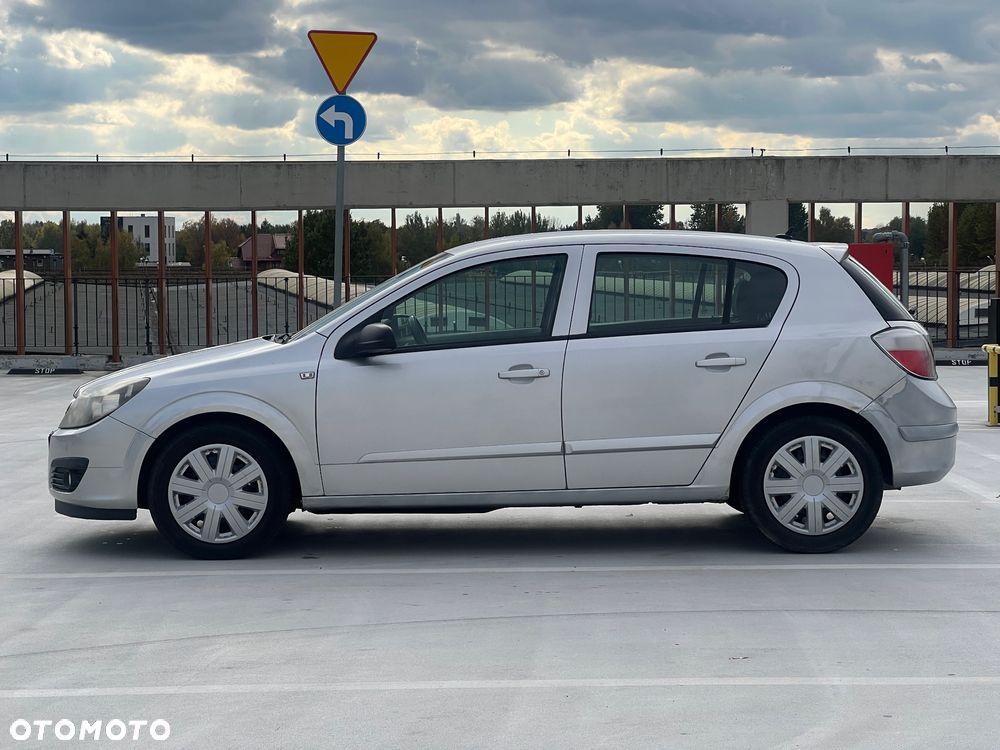 Opel Astra - 8