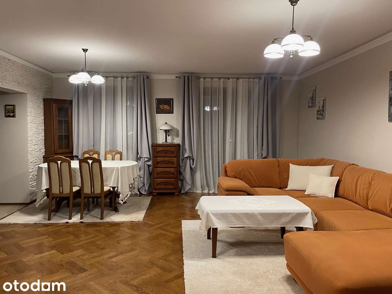Sprzedam mieszkanie 122 m² z 2 miejscami garażowymi i 2 tarasami
