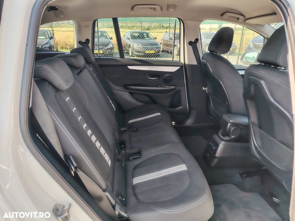 BMW Seria 2 218d Gran Tourer xDrive Sport-Aut. Sport Line - 9