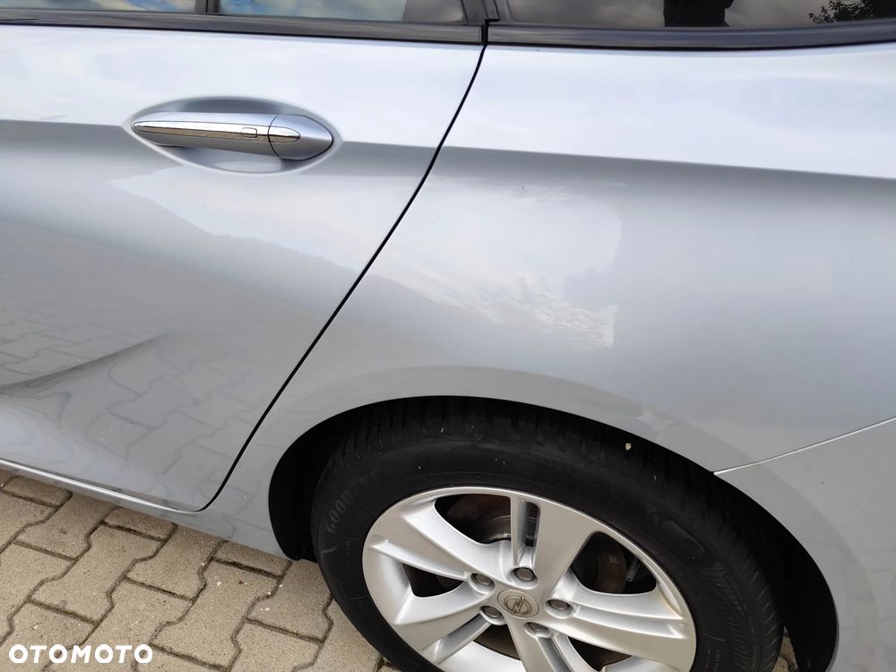 Opel Insignia 2.0 CDTI Innovation S&S - 22