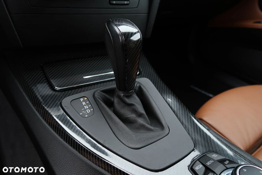 BMW Seria 3 335i - 29