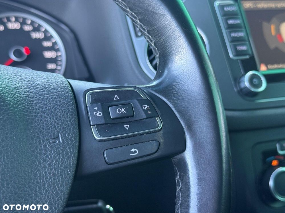 Volkswagen Tiguan - 19