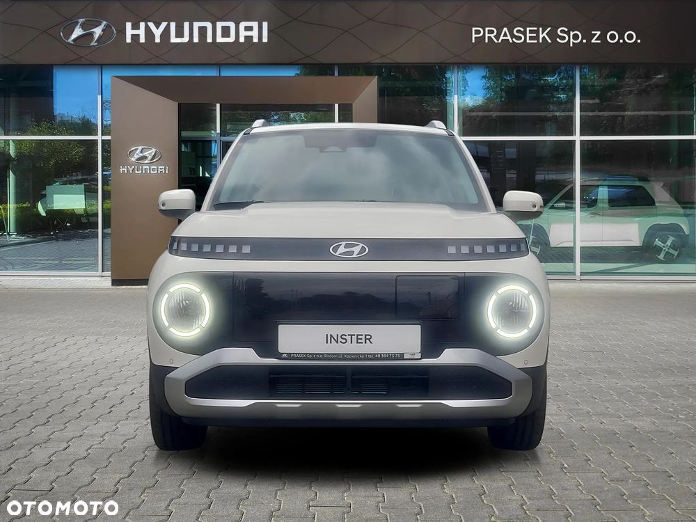Hyundai Inster 49kWh Modern - 8