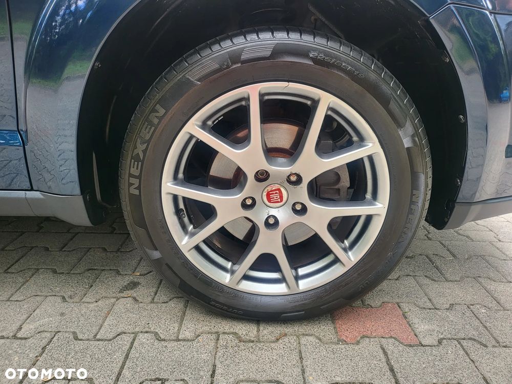 Fiat Freemont 2.0 Multijet 16V DPF Automatik Allrad Black Code - 36