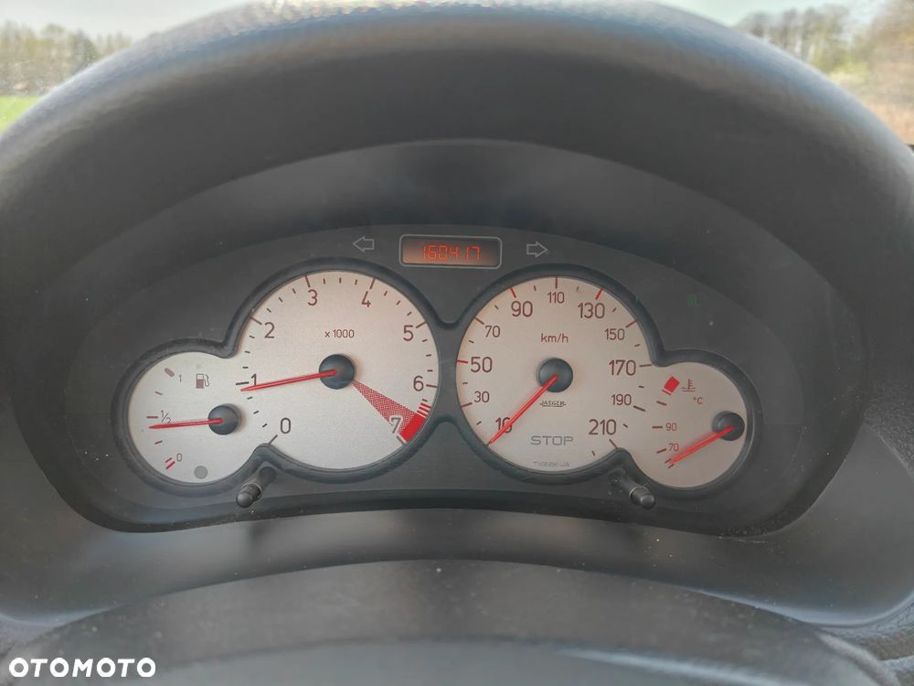 Peugeot 206 1.4 Trendy - 7