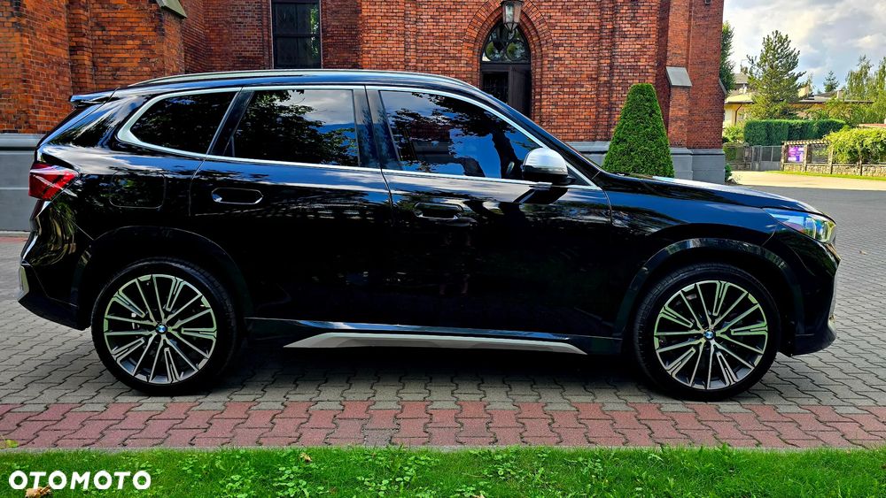BMW X1 xDrive25i xLine - 6