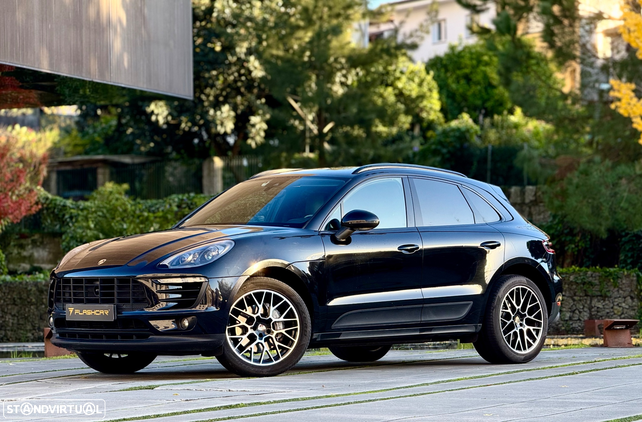 Porsche Macan S - 22