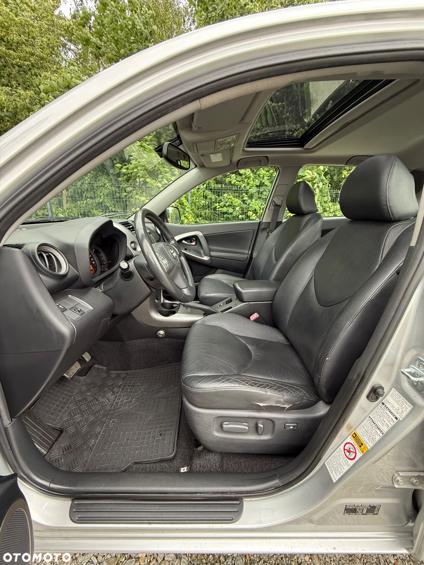 Toyota RAV4 2.0 4x4 Automatik Executive - 7