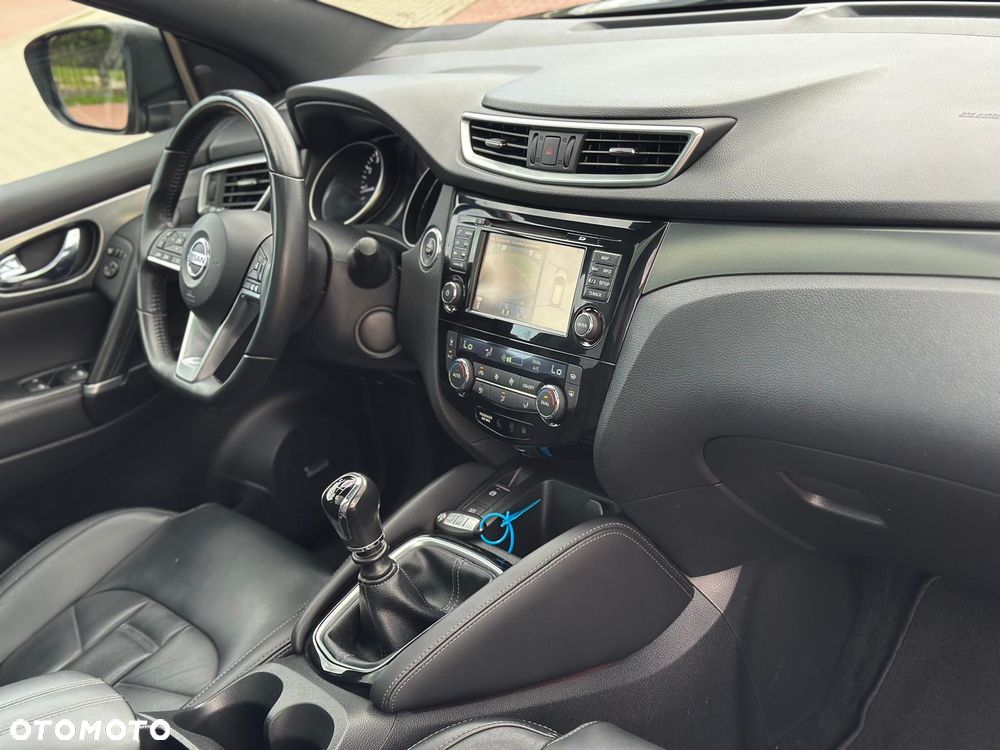 Nissan Qashqai 1.6 DIG-T Tekna+ - 6