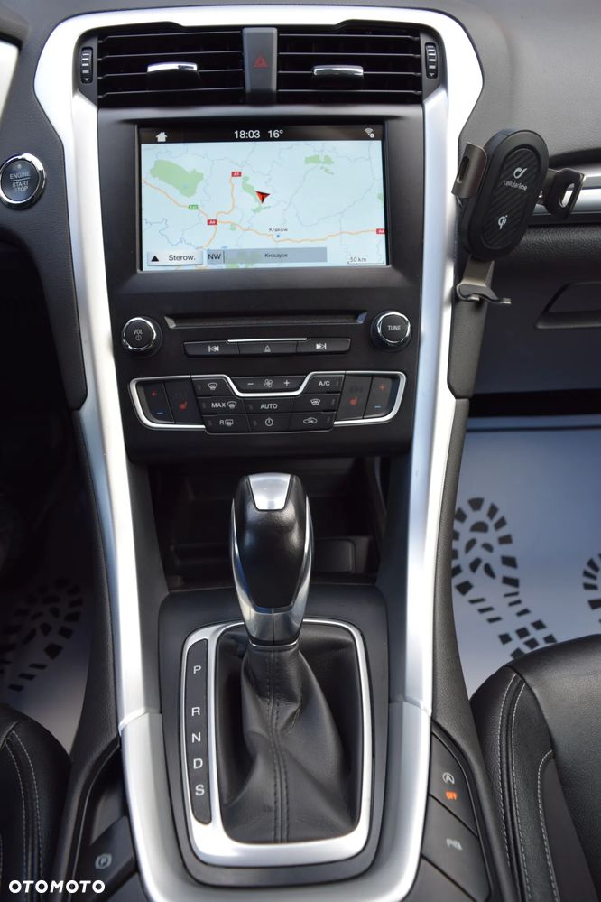 Ford Mondeo SW 2.0 TDCi Titanium PowerShift - 32