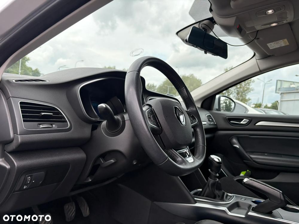 Renault Megane 1.2 16V TCe Energy Zen - 10