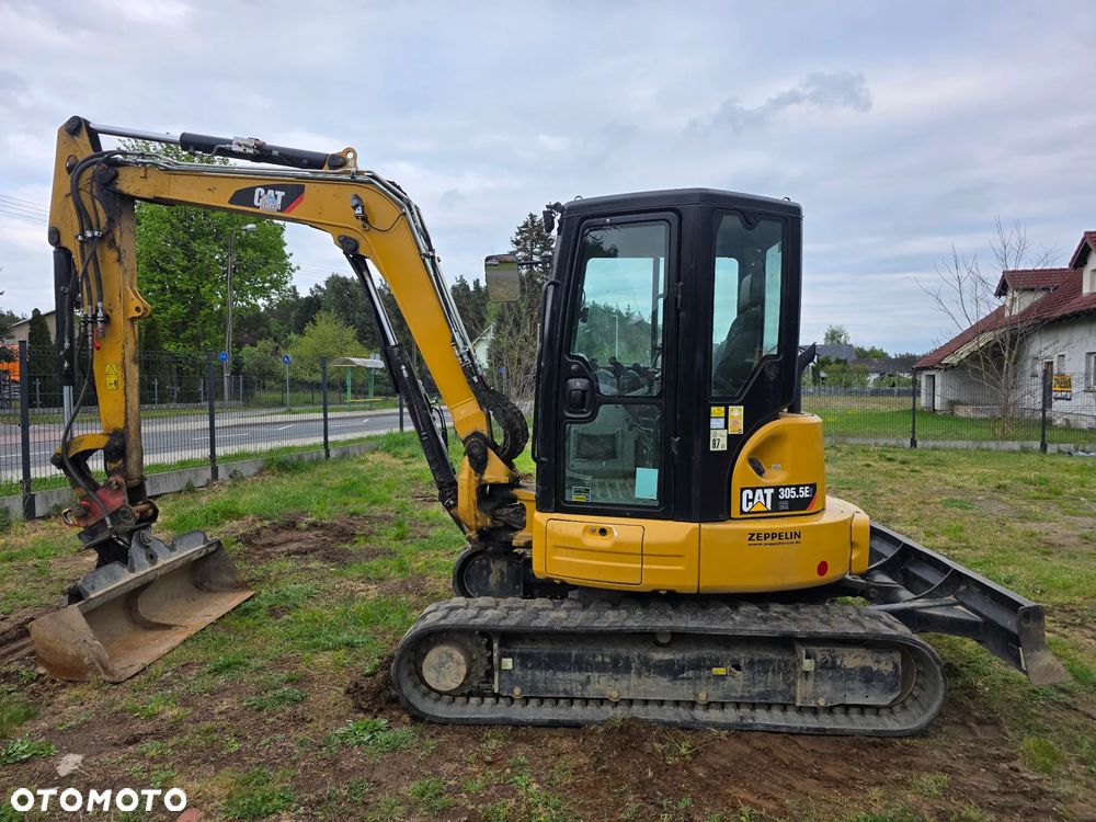 Caterpillar CAT 305 - 19