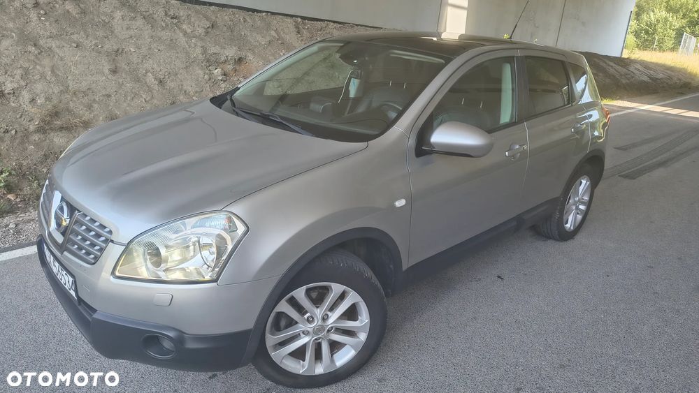 Nissan Qashqai 2.0 4x4 Tekna - 3