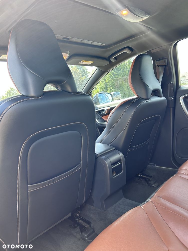 Volvo S60 - 11
