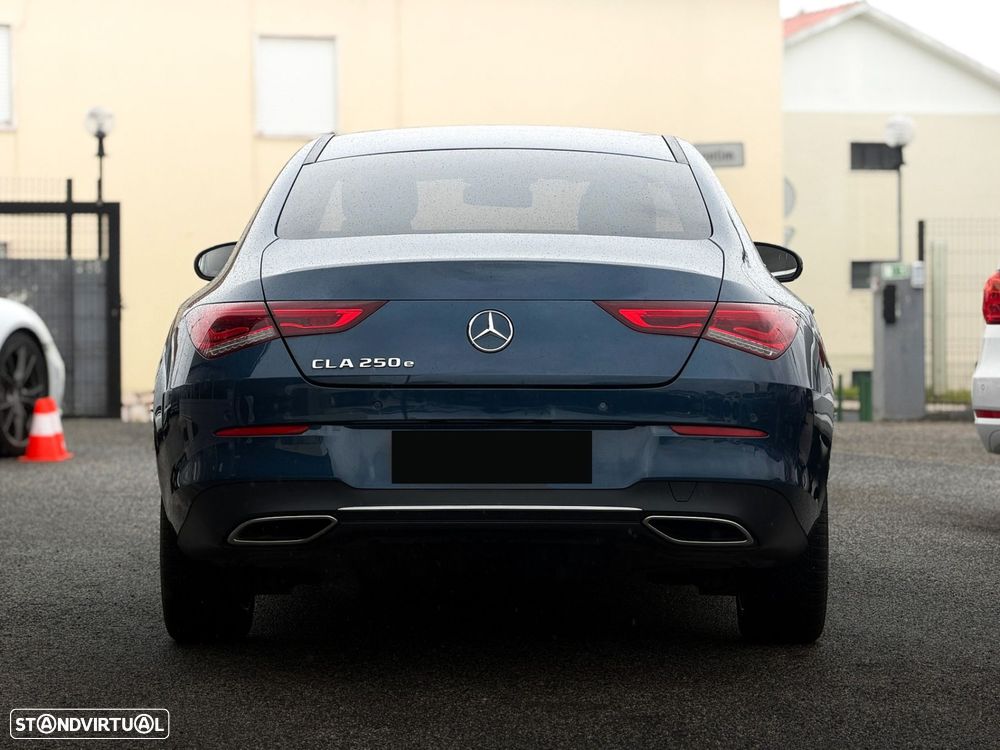 Mercedes-Benz CLA 250 e Progressive - 4