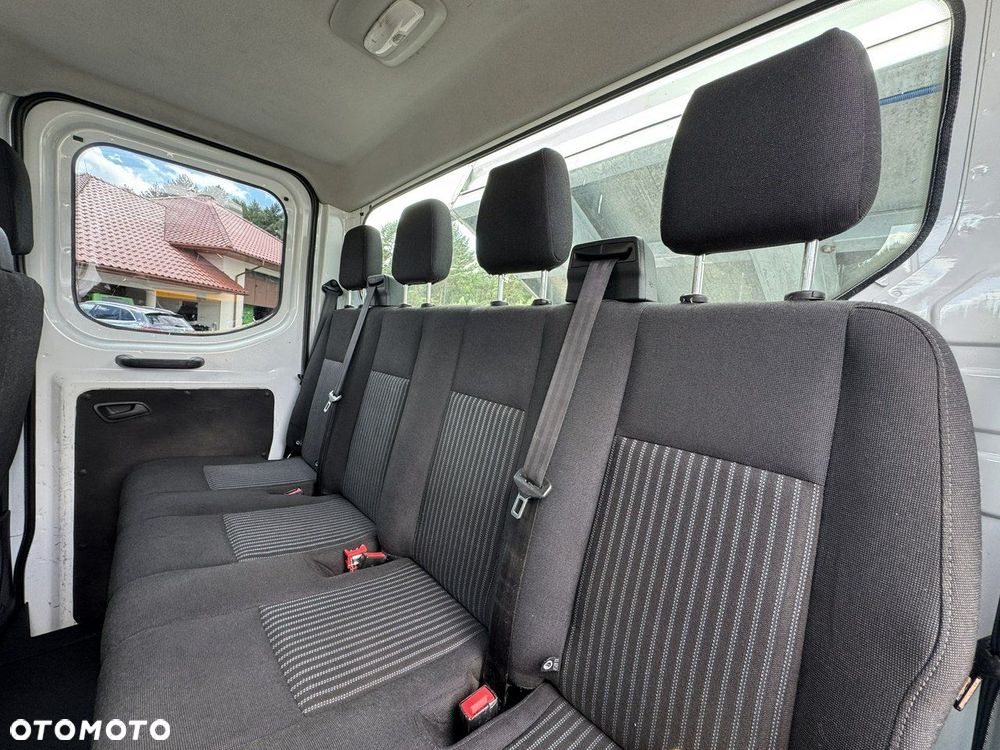 Ford Transit - 32