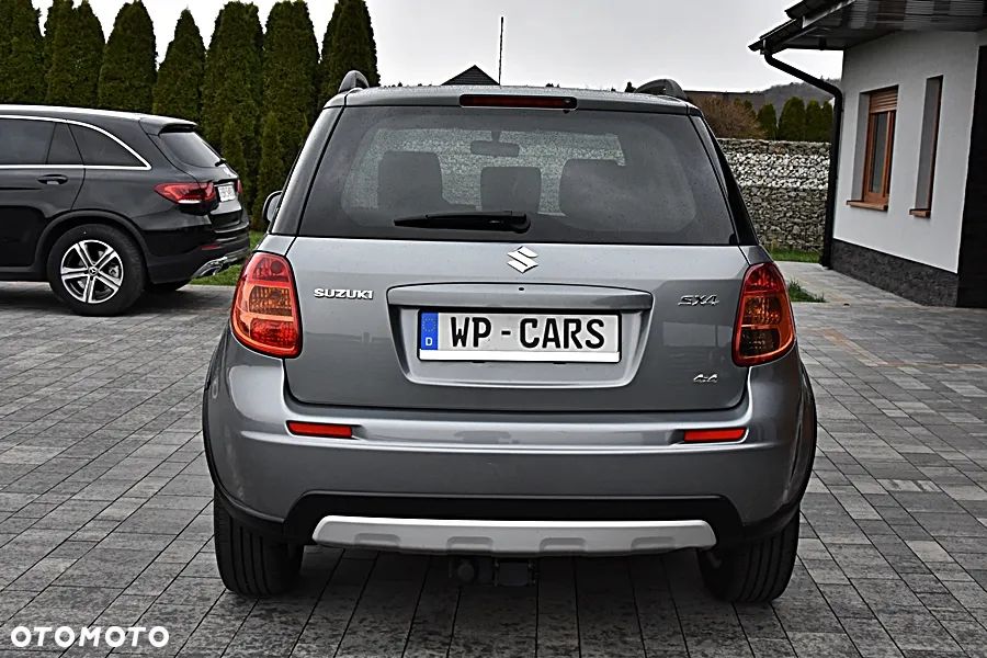 Suzuki SX4 1.6 VVT 4x4 Style - 12