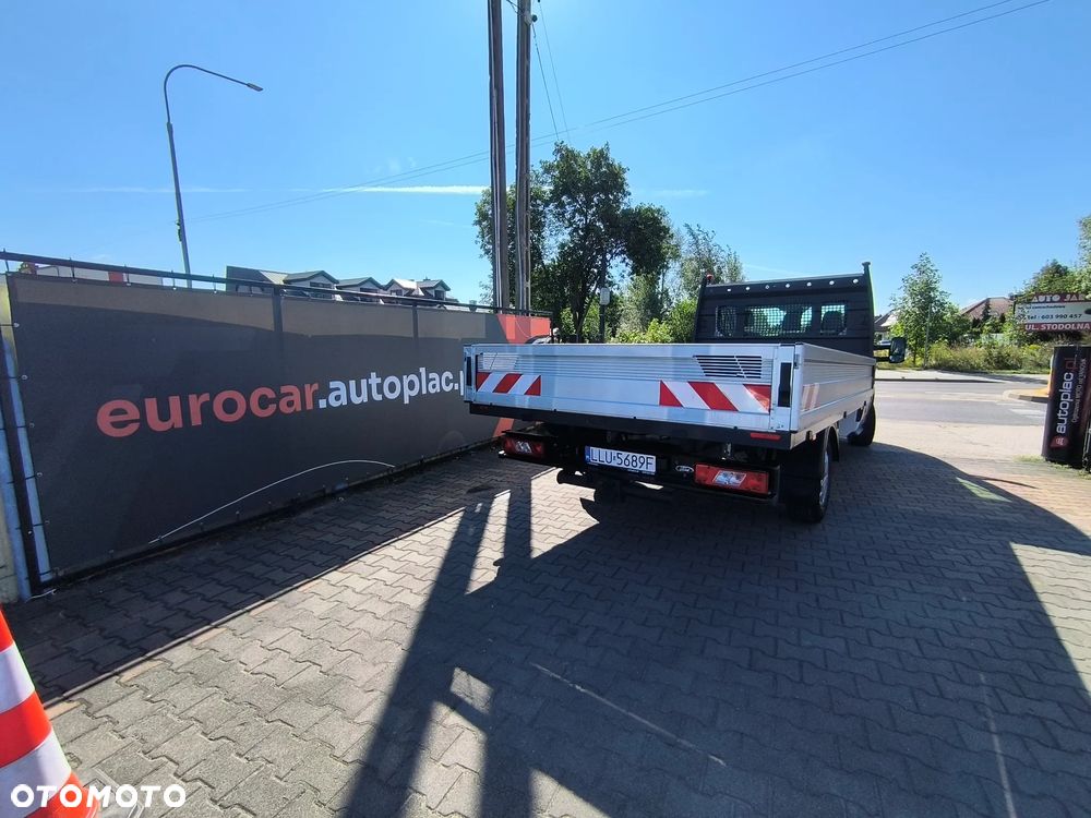 Ford Transit - 20