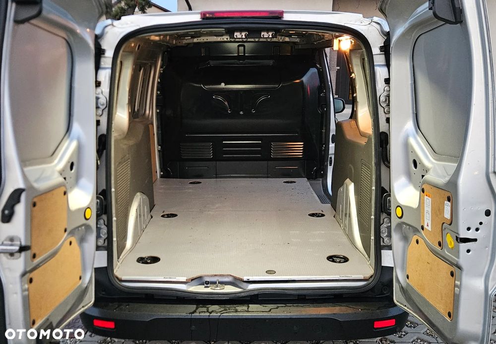 Ford Transit Connect Long L2 120PS Klima Nawigacja Tempomat Kamera - 10