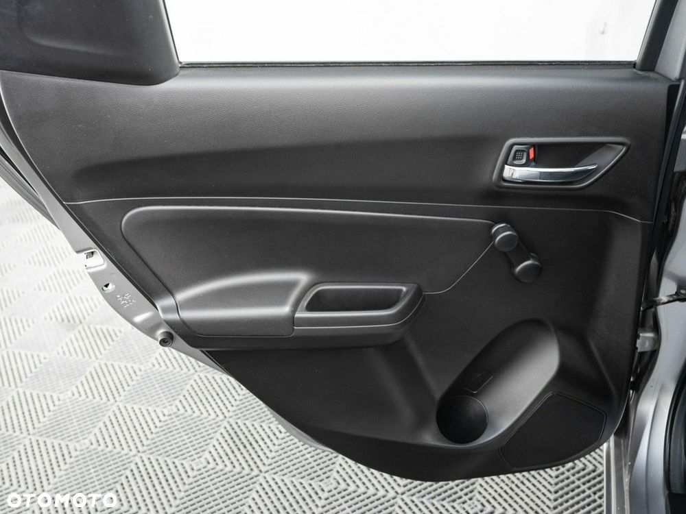 Suzuki Swift - 17