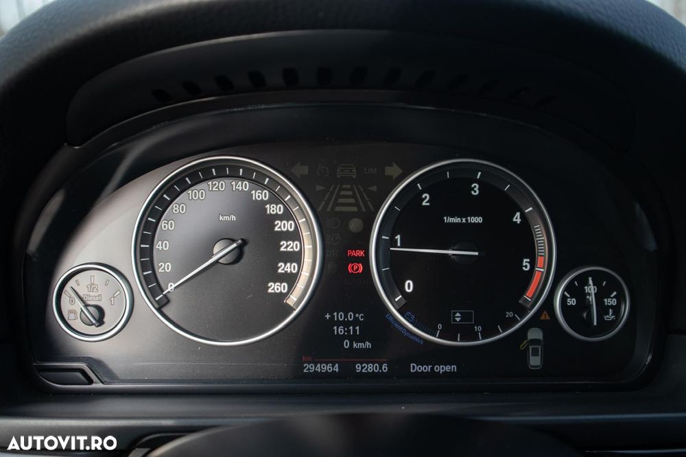 BMW Seria 5 520d - 6