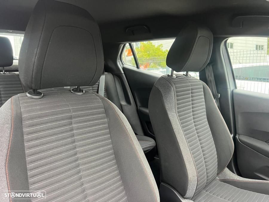 Peugeot 2008 1.2 PureTech Active - 9