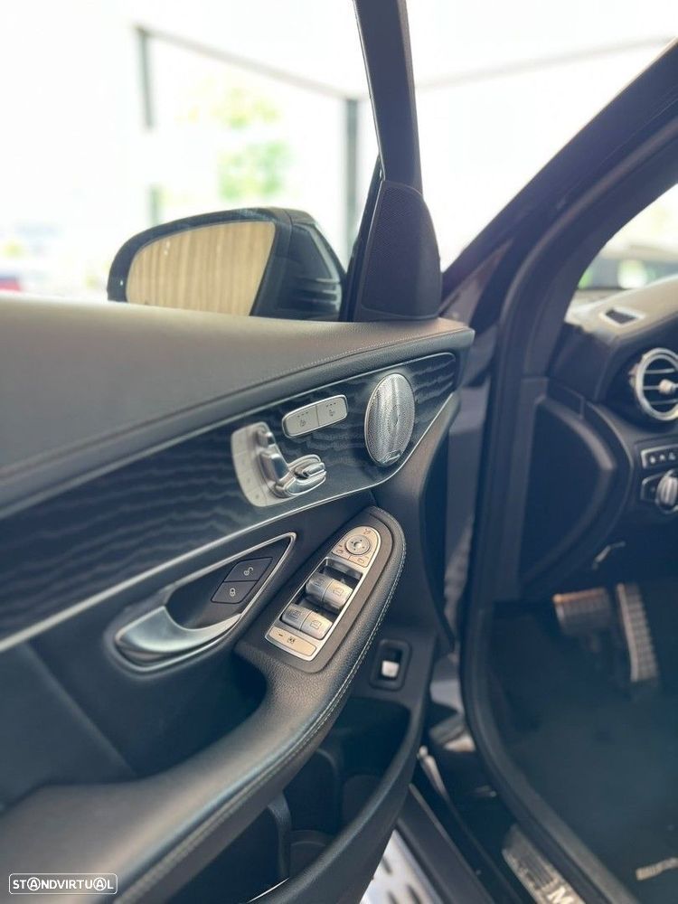 Mercedes-Benz GLC 250 d 4Matic 9G-TRONIC AMG Line - 11