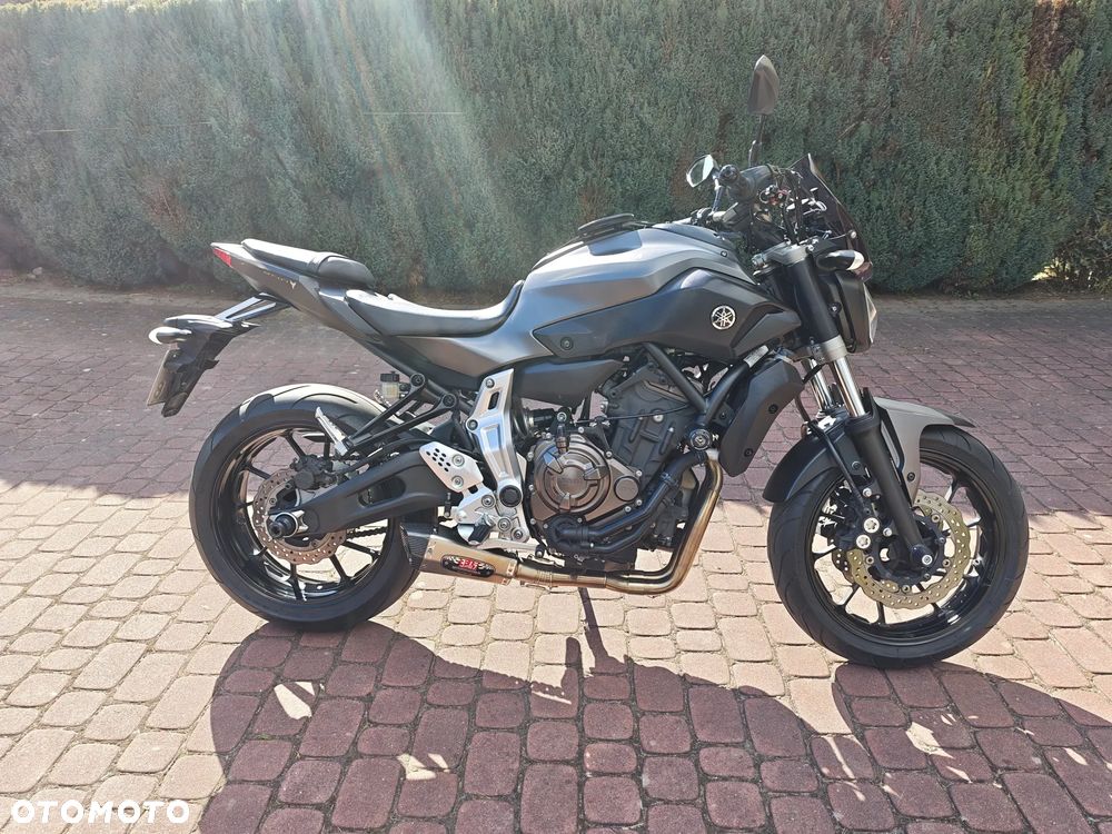 Yamaha MT - 10