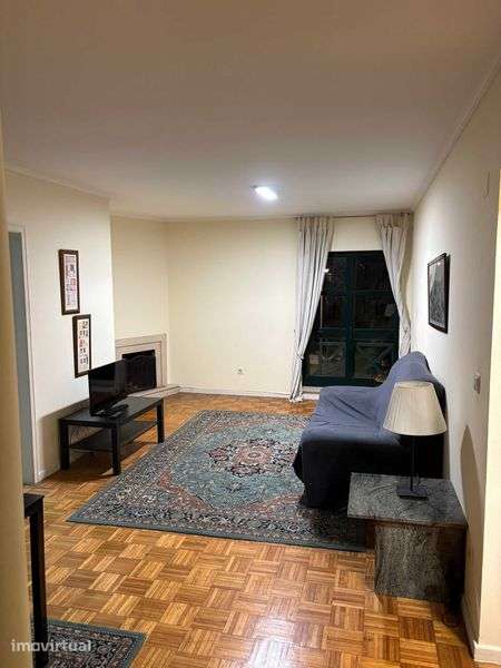 Arrenda-se T1 Oliveira Monteiro (Boavista) com Lugar de Garagem - Grande imagem: 5/12