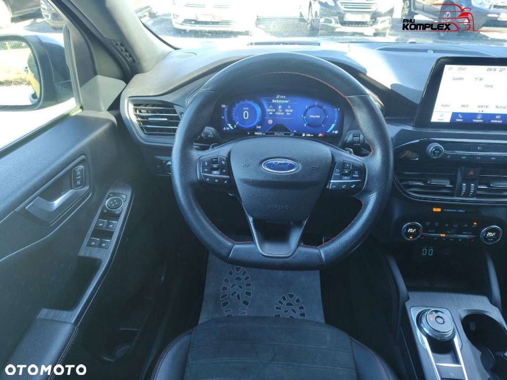 Ford Kuga - 13