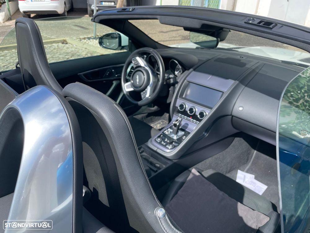 Jaguar F-Type Aut. R-Dynamic - 18