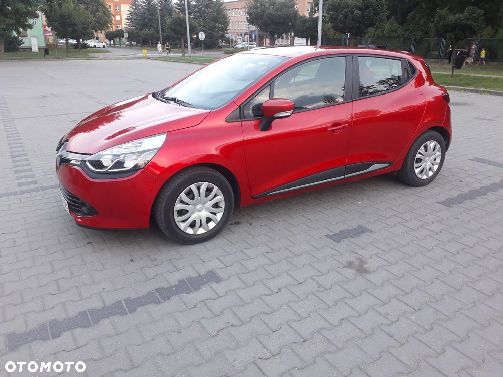 Renault Clio 1.2 16V Life - 9