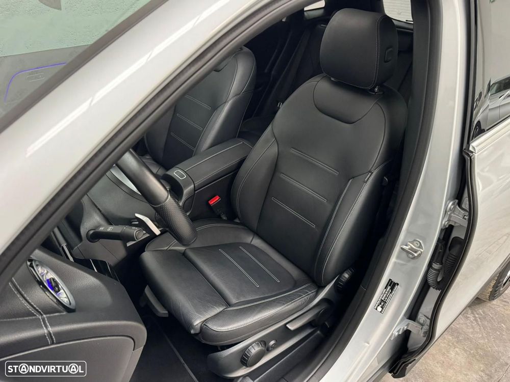 Mercedes-Benz GLA 250 e AMG Line - 16