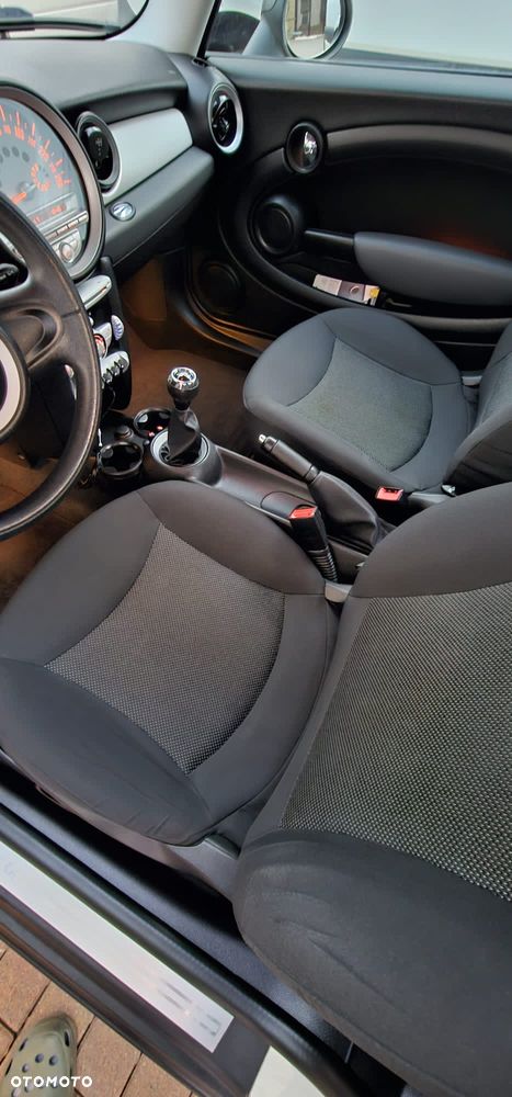 MINI ONE Standard - 7