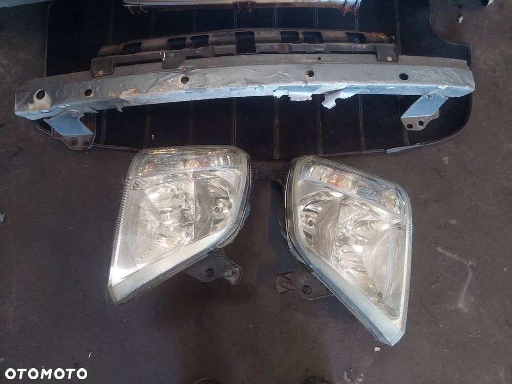 KOMPLETNY PRZÓD MASKA ZDERZAK LAMPY BELKA OPEL MERIVA A Z163 ID: 238314 - 2
