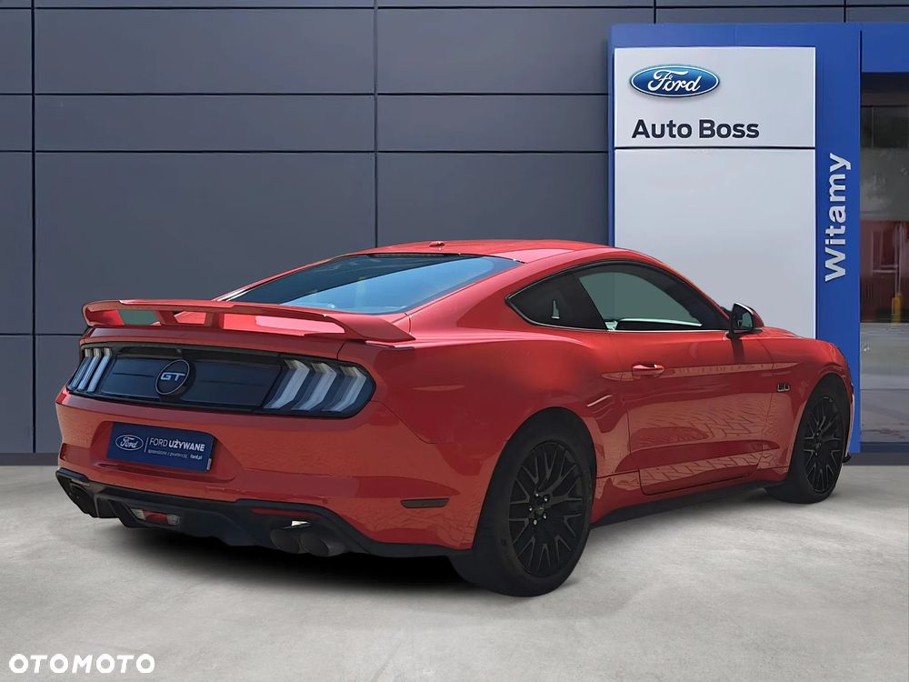 Ford Mustang 5.0 V8 GT - 5